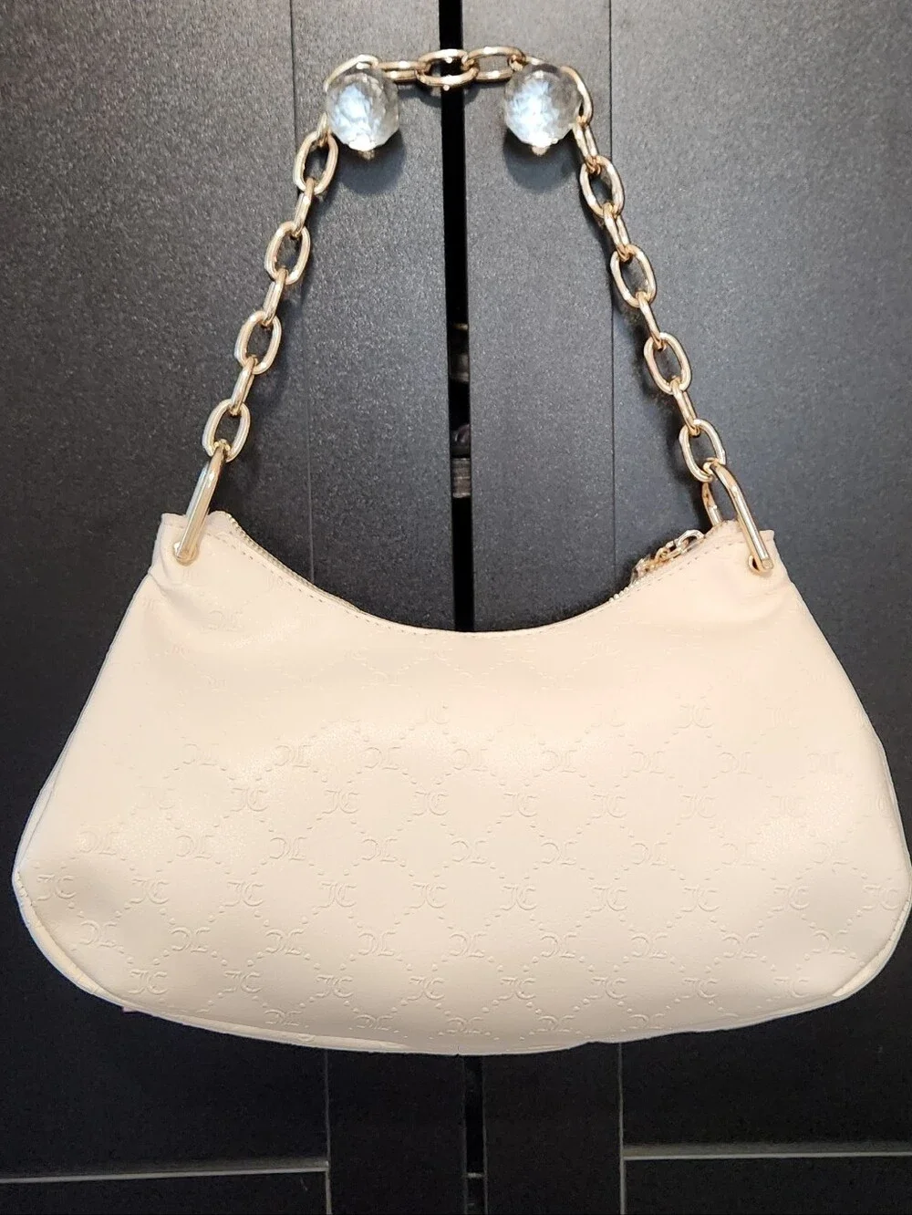 Juicy Couture White Hobo Bag. NWT